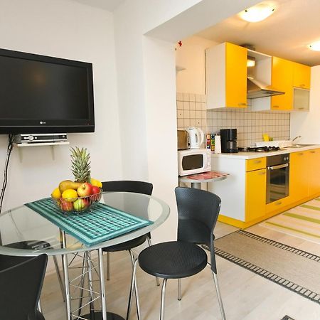 Apartments Villa Ana ツァヴタット エクステリア 写真