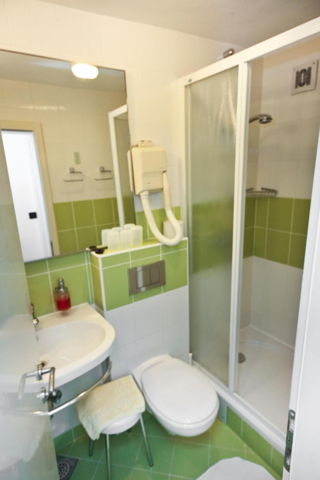 Apartments Villa Ana ツァヴタット エクステリア 写真