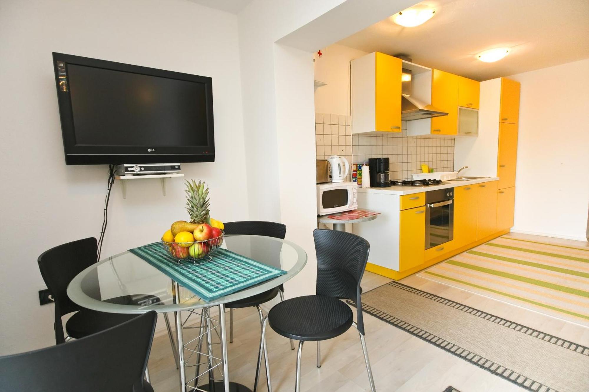 Apartments Villa Ana ツァヴタット エクステリア 写真