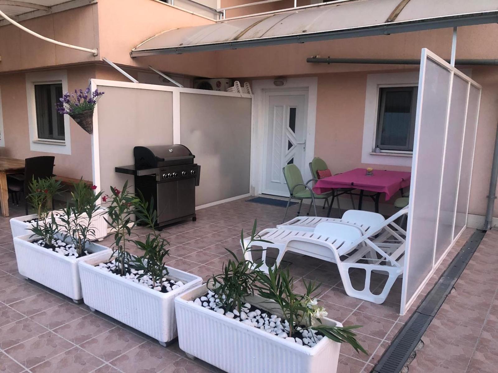 Apartments Villa Ana ツァヴタット エクステリア 写真