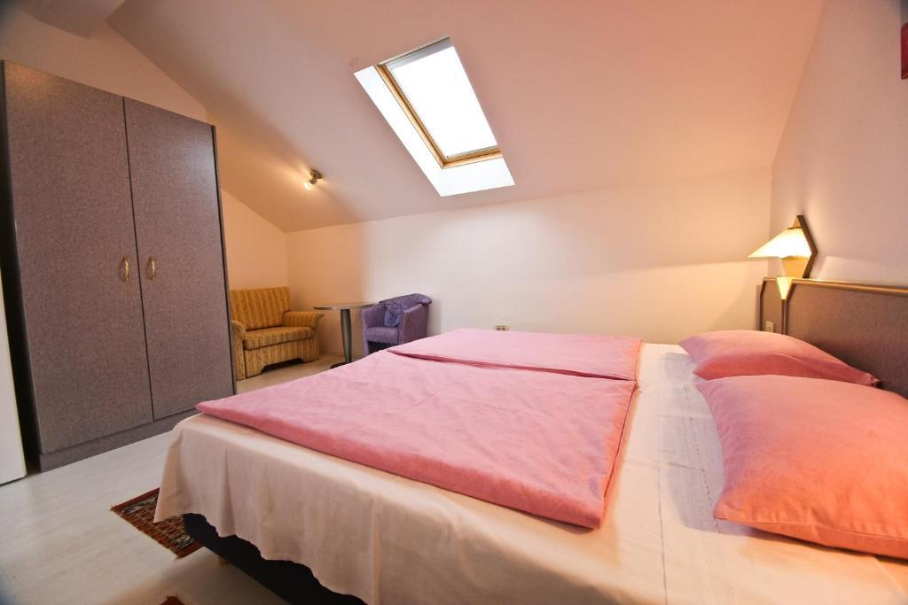 Apartments Villa Ana ツァヴタット エクステリア 写真